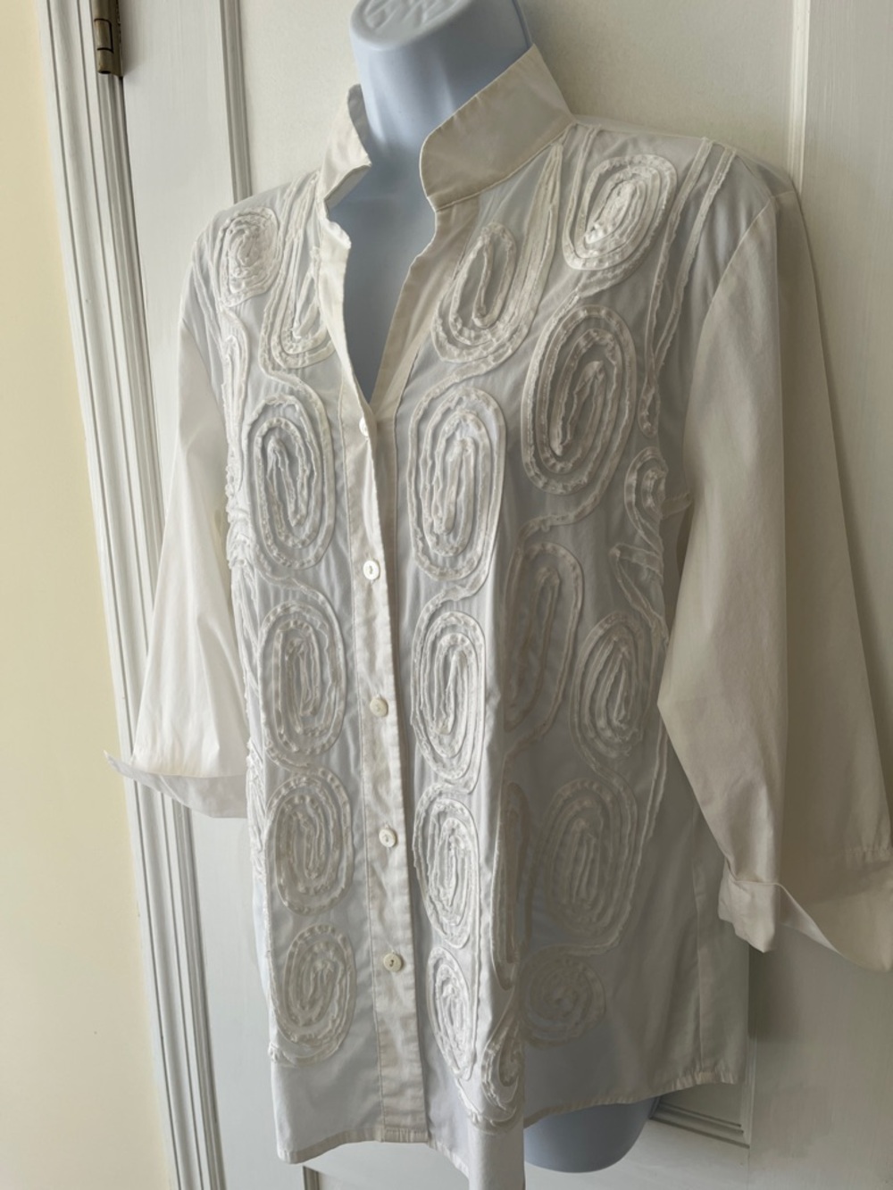 Travel Smith Button Front Tunic Shirt Embellished White Women's L Office Travel